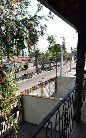 Casa à venda com 325m², 6 quartos e 3 vagasSala 2 - Sacada