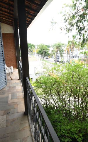 Casa à venda com 325m², 6 quartos e 3 vagasSala 2 Sacada - Casa 2 