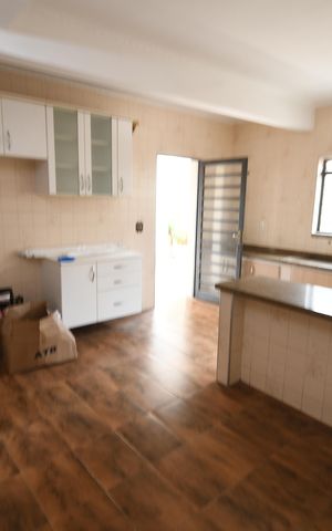 Casa à venda com 325m², 6 quartos e 3 vagasCozinha - Casa 2