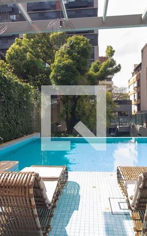 Apartamento para alugar com 35m², 0 quarto e 1 vaga Apartamento para alugar com 35m², 0 quarto e 1 vagaÁrea comum - Piscina