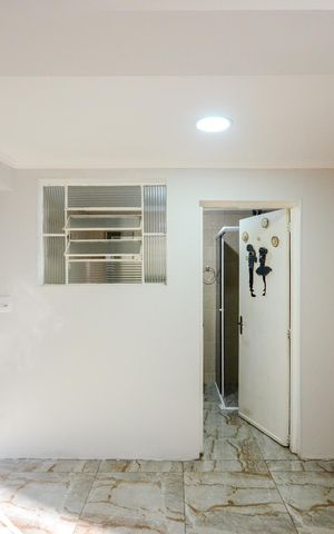 Casa para alugar com 210m², 4 quartos e 4 vagas Casa para alugar com 210m², 4 quartos e 4 vagasCasa 2 - Sala
