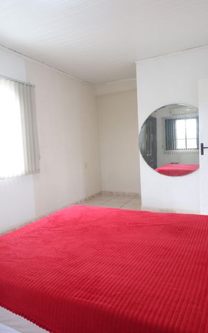 Casa à venda com 204m², 3 quartos e 2 vagasQuarto 02 casa 01