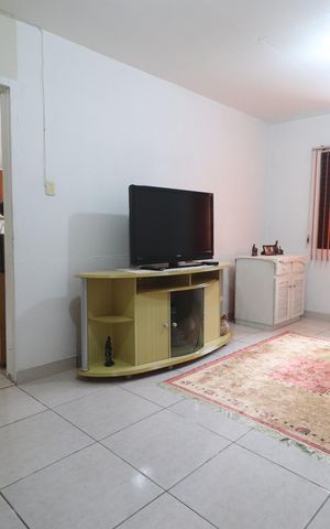 Casa à venda com 204m², 3 quartos e 2 vagasSala