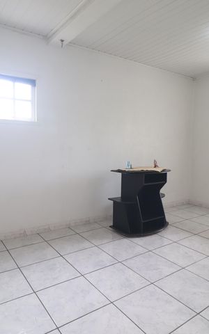 Casa à venda com 204m², 3 quartos e 2 vagasQuarto 01 casa 01