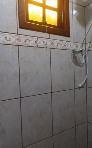 Casa à venda com 204m², 3 quartos e 2 vagasBanheiro da casa 01