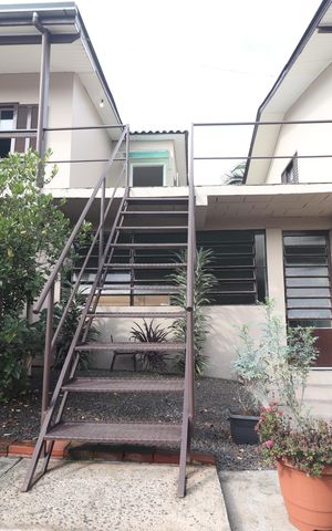 Casa à venda com 204m², 3 quartos e 2 vagasFachada