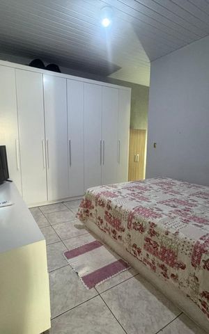 Casa à venda com 400m², 6 quartos e 4 vagas Casa à venda com 400m², 6 quartos e 4 vagasEdícula