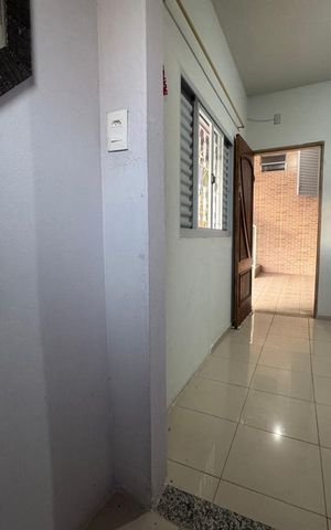 Casa à venda com 400m², 6 quartos e 4 vagas Casa à venda com 400m², 6 quartos e 4 vagasEdícula