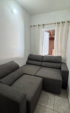Casa à venda com 400m², 6 quartos e 4 vagas Casa à venda com 400m², 6 quartos e 4 vagasEdícula