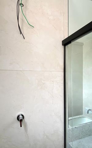 Apartamento à venda com 60m², 2 quartos e 2 vagas Apartamento à venda com 60m², 2 quartos e 2 vagasBanheiro da Suíte 1