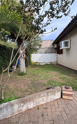 Casa à venda com 110m², 2 quartos e 4 vagas Casa à venda com 110m², 2 quartos e 4 vagasÁrea comum