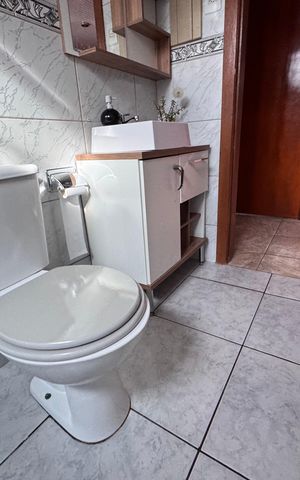 Casa à venda com 110m², 2 quartos e 4 vagas Casa à venda com 110m², 2 quartos e 4 vagasBanheiro