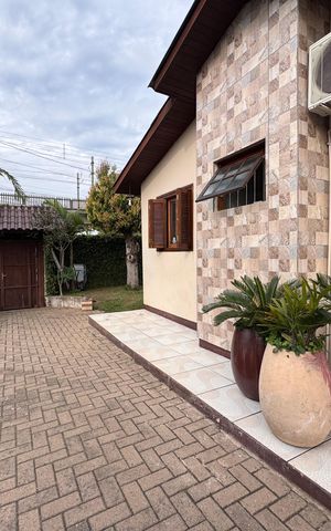 Casa à venda com 110m², 2 quartos e 4 vagas Casa à venda com 110m², 2 quartos e 4 vagasÁrea Externa