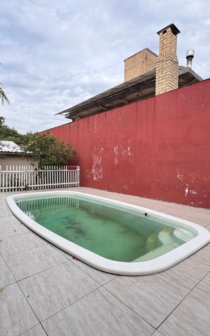 Casa à venda com 110m², 2 quartos e 4 vagas Casa à venda com 110m², 2 quartos e 4 vagasÁrea Externa
