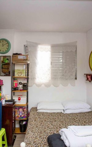 Casa à venda com 206m², 2 quartos e 2 vagasQuarto Casa 1