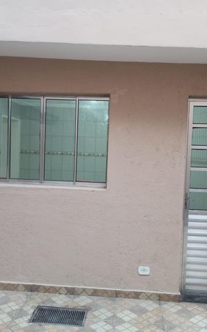 Casa à venda com 147m², 2 quartos e 3 vagas