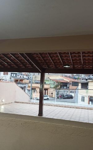 Casa à venda com 147m², 2 quartos e 3 vagas