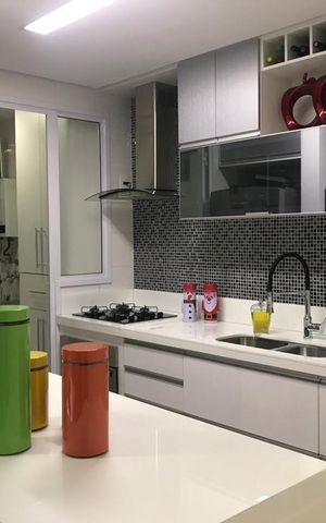 Apartamento à venda com 74m², 2 quartos e 2 vagas Apartamento à venda com 74m², 2 quartos e 2 vagasCozinha