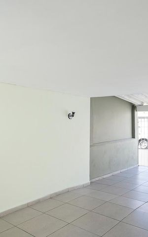 Casa para alugar com 189m², 2 quartos e 3 vagasGaragem