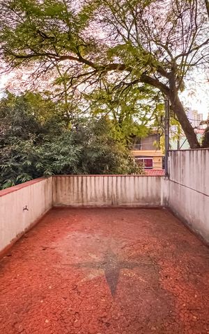Casa para alugar com 205m², 3 quartos e 1 vaga Casa para alugar com 205m², 3 quartos e 1 vagaTerraço