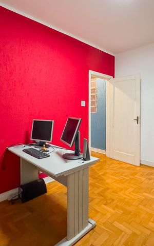 Casa para alugar com 205m², 3 quartos e 1 vaga Casa para alugar com 205m², 3 quartos e 1 vagaSala