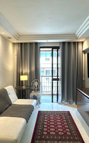 Apartamento para alugar com 200m², 3 quartos e 2 vagas