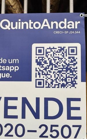 Casa à venda com 200m², 4 quartos e 2 vagas Casa à venda com 200m², 4 quartos e 2 vagasPlaca