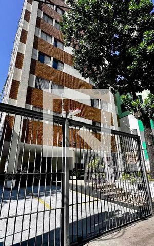 Apartamento à venda com 60m², 2 quartos e 1 vaga Apartamento à venda com 60m², 2 quartos e 1 vagaFachada