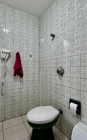Apartamento à venda com 60m², 2 quartos e 1 vaga Apartamento à venda com 60m², 2 quartos e 1 vagaBanheiro