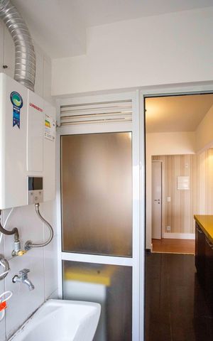 Apartamento para alugar com 78m², 2 quartos e 1 vagaÁrea de Serviço