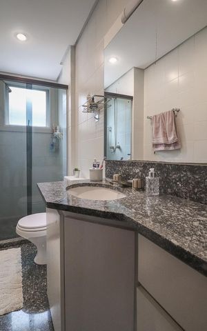 Apartamento à venda com 211m², 2 quartos e 2 vagasBanheiro Social