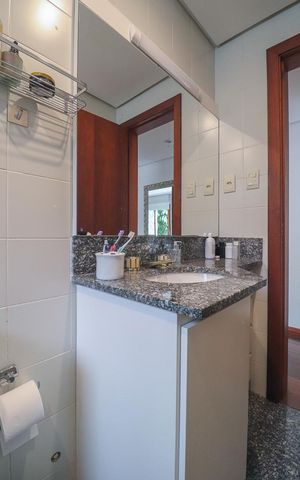 Apartamento à venda com 211m², 2 quartos e 2 vagasBanheiro Social