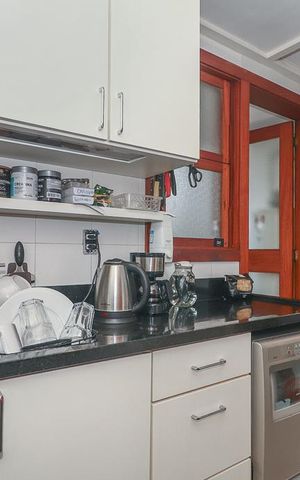 Apartamento à venda com 211m², 2 quartos e 2 vagasCozinha