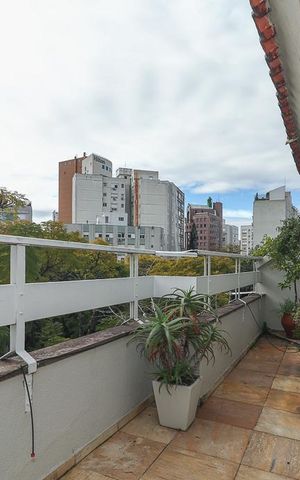 Apartamento à venda com 211m², 2 quartos e 2 vagasTerraço