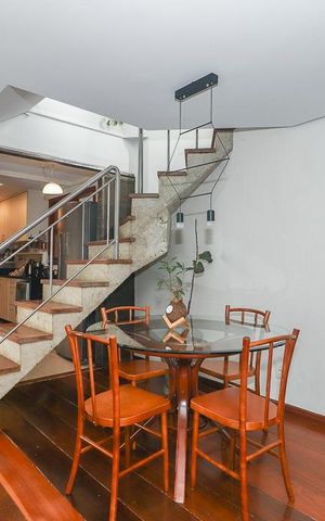 Apartamento à venda com 211m², 2 quartos e 2 vagasSala