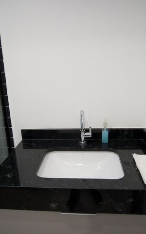 Studio para alugar com 26m², 1 quarto e sem vaga Studio para alugar com 26m², 1 quarto e sem vagaStudio - Banheiro