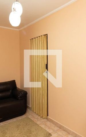 Casa à venda com 90m², 2 quartos e sem vaga
