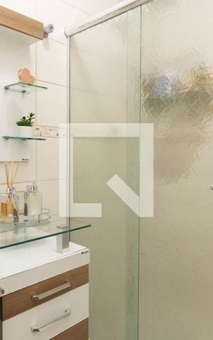 Casa à venda com 90m², 2 quartos e sem vaga