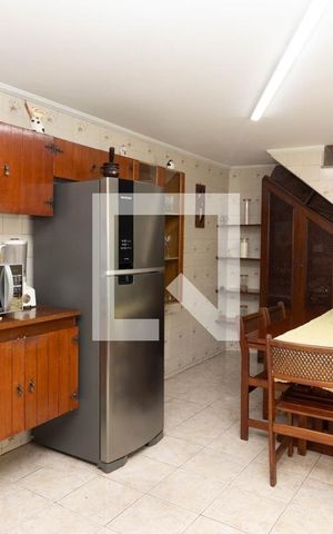 Casa à venda com 90m², 2 quartos e sem vaga