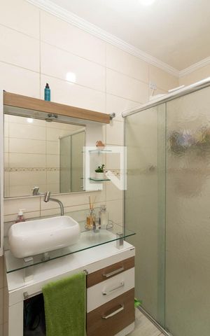 Casa à venda com 90m², 2 quartos e sem vaga