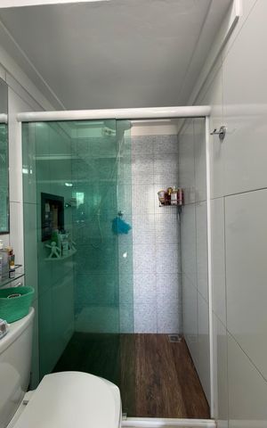 Casa à venda com 103m², 3 quartos e 1 vaga Casa à venda com 103m², 3 quartos e 1 vagaBanheiro da Suíte