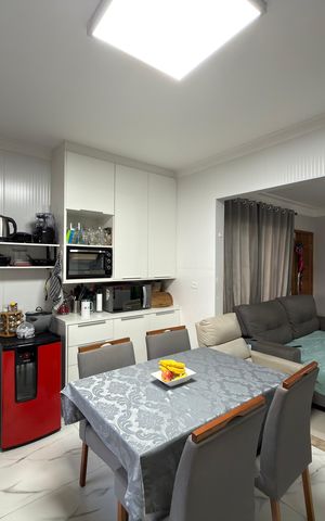 Casa à venda com 103m², 3 quartos e 1 vaga Casa à venda com 103m², 3 quartos e 1 vagaSala/Cozinha