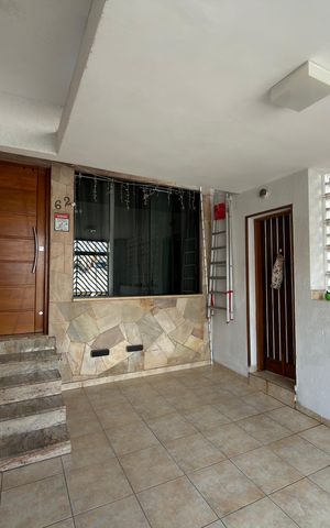 Casa à venda com 103m², 3 quartos e 1 vaga Casa à venda com 103m², 3 quartos e 1 vagaGaragem