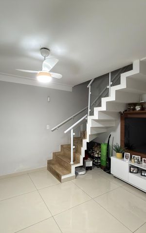 Casa à venda com 103m², 3 quartos e 1 vaga Casa à venda com 103m², 3 quartos e 1 vagaSala/Cozinha
