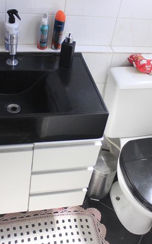 Apartamento à venda com 57m², 2 quartos e 1 vagaBanheiro da Suíte