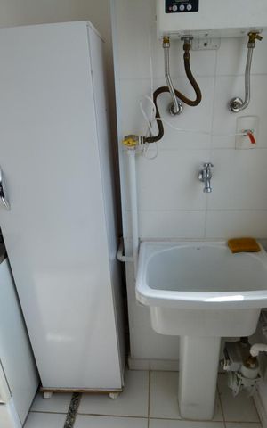 Apartamento para alugar com 45m², 2 quartos e 1 vagaAREA DE SERVIÇO