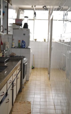 Apartamento à venda com 83m², 2 quartos e 1 vagaCozinha