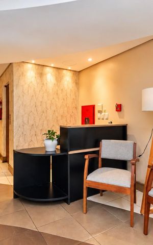 Apartamento à venda com 81m², 2 quartos e 1 vagaHall de entrada