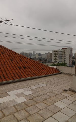 Casa para alugar com 200m², 2 quartos e 5 vagasVaranda