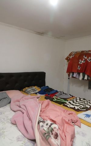 Casa para alugar com 200m², 2 quartos e 5 vagasQuarto